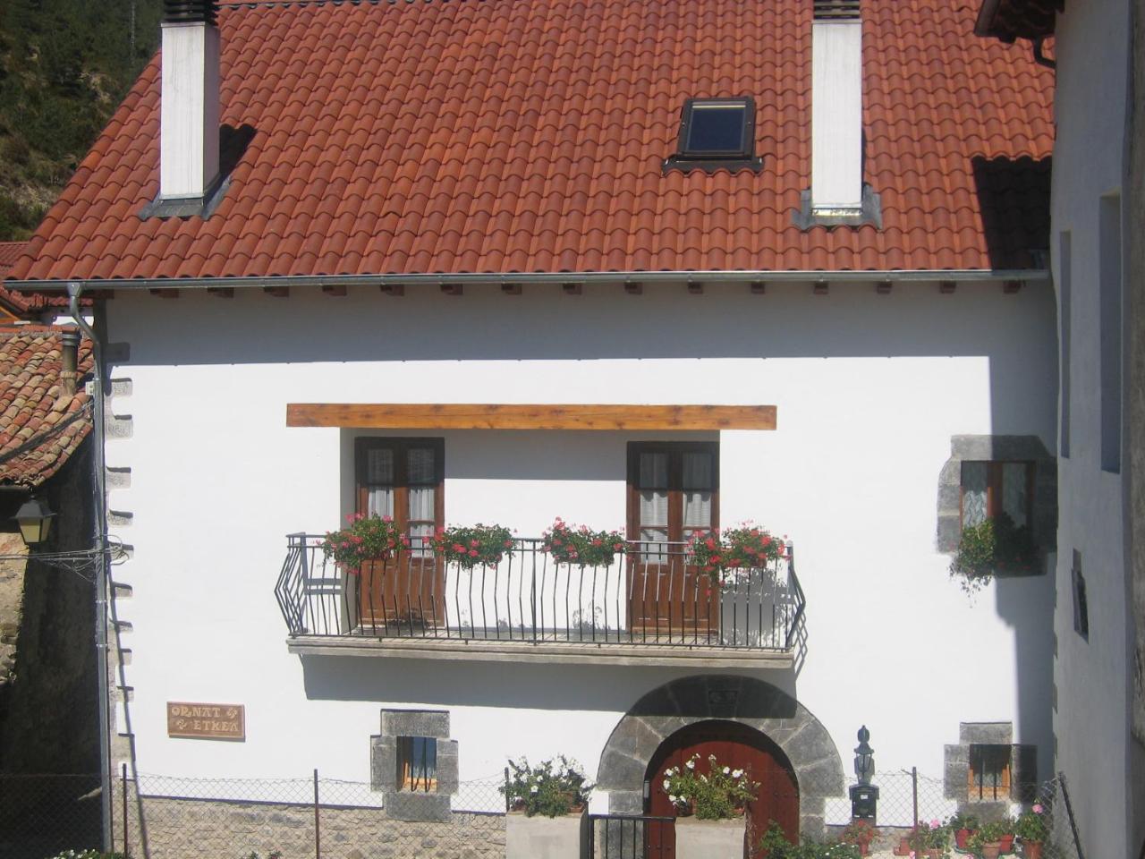 Casa Rural Ornat Etxea Vidangoz Zewnętrze zdjęcie